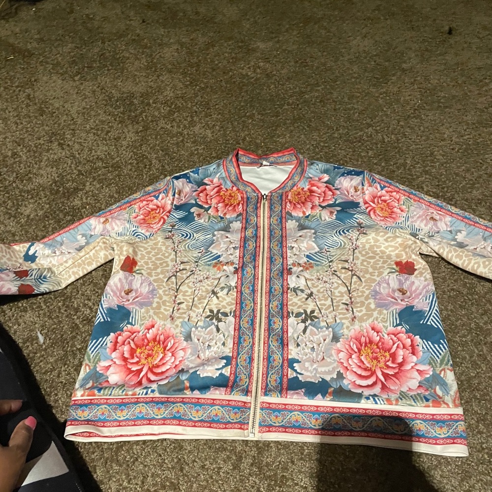 Two piece flower set . Only wore once.